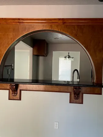 $2,100 | 9250 Beechnut Street, Unit 21, Houston, TX 77036