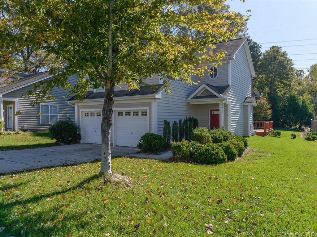 384 Sand Paver Way Fort Mill, SC 29708 - Photo 2 of 23