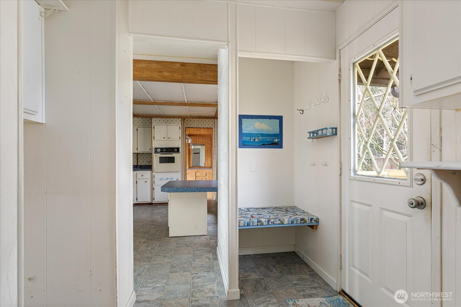 1677 Penn Cove Road Oak Harbor, WA 98277 - Photo 24 of 40