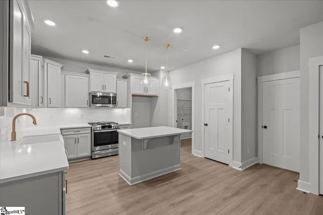 $359,990 | 18 Joplin Drive, Piedmont, SC 29673