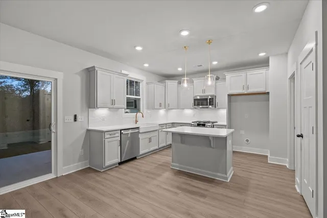 $359,990 | 18 Joplin Drive, Piedmont, SC 29673