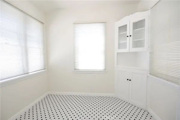 $3,900 | 1040 West Almond Avenue, Orange, CA 92868