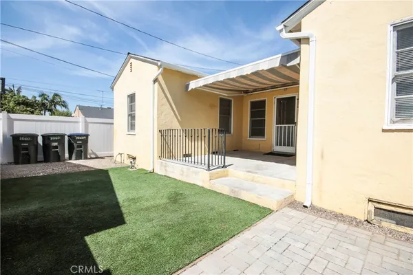 $3,900 | 1040 West Almond Avenue, Orange, CA 92868