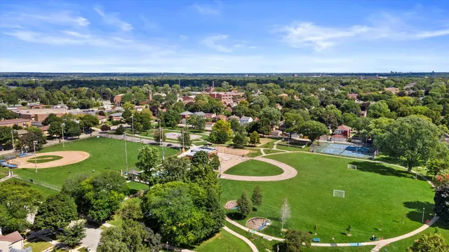 $299,900 | 7629 Eagle Street, Wauwatosa, WI 53213