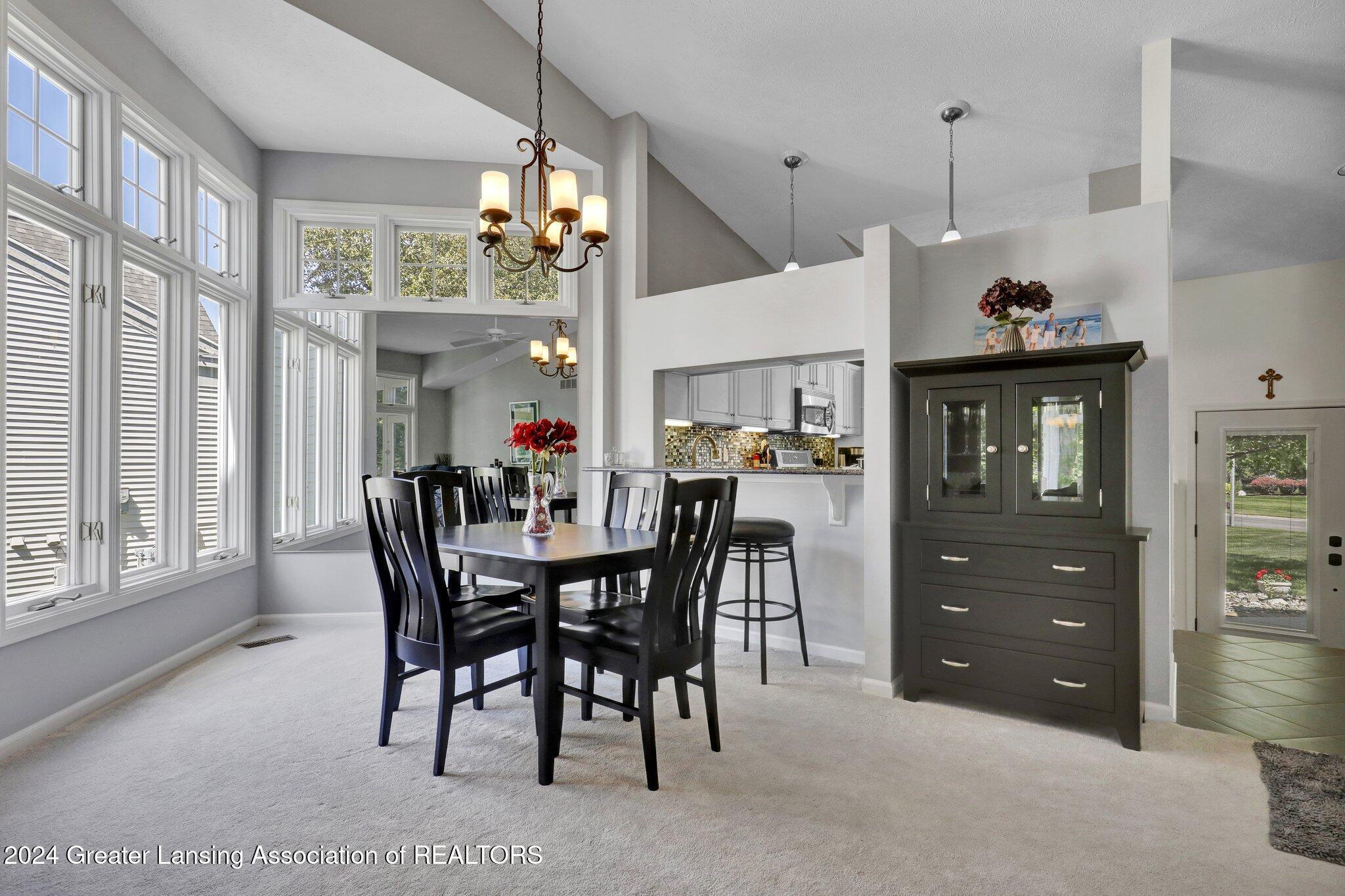 6911 Spring Tree Lane Lansing, MI 48917 - Photo 9 of 41 3.1