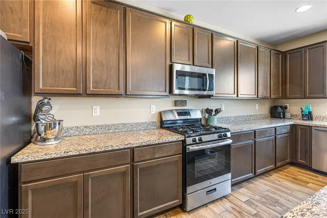 $618,900 | 10523 Laurel Mountain Lane, Las Vegas, NV 89166