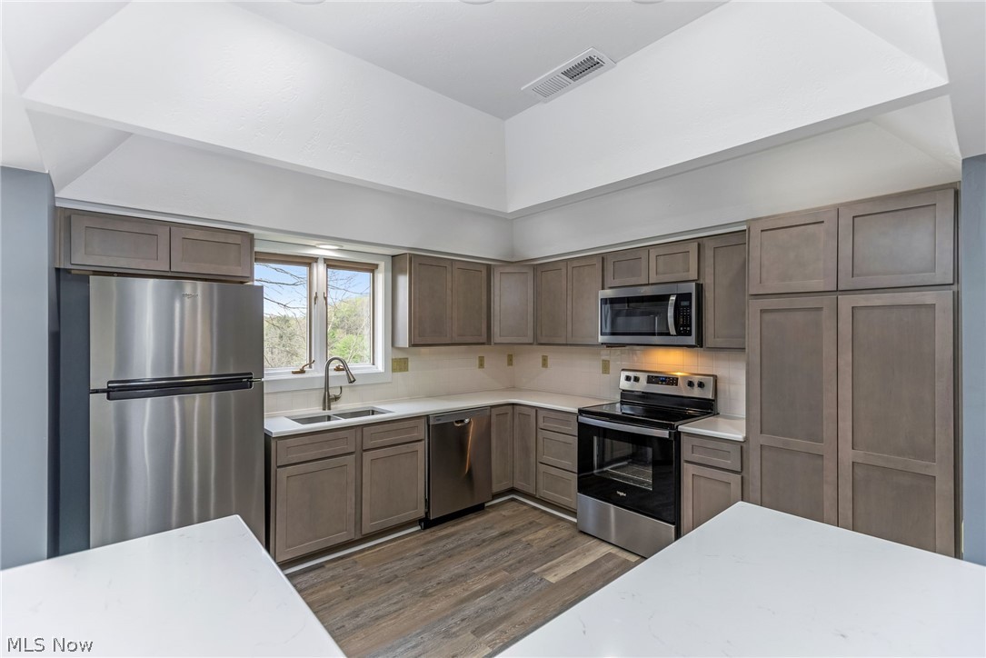 3388 Meadow Road Cambridge, OH 43725 - Photo 25 of 50