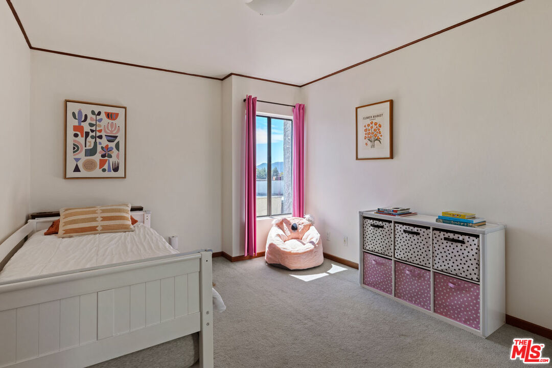 1325 Valley View Road, Unit 304 Glendale, CA 91202 - Photo 19 of 21