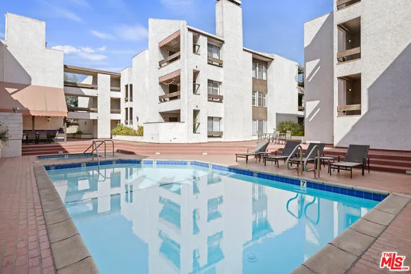 $799,000 | 1325 Valley View Road, Unit 304, Glendale, CA 91202