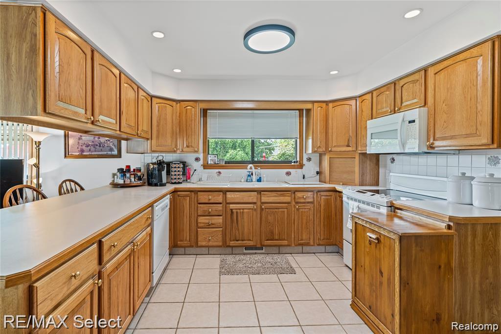 9215 W W. Grand Blanc Rd. Gaines, MI 48436 - Photo 19 of 63
