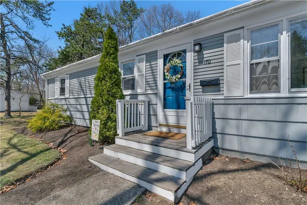 $499,000 | 170 Heritage Road, North Kingstown, RI 02852