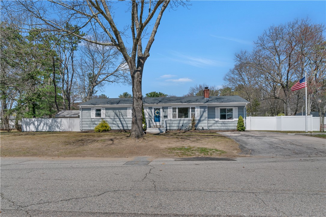 170 Heritage Road North Kingstown, RI 02852 - Photo 2 of 43