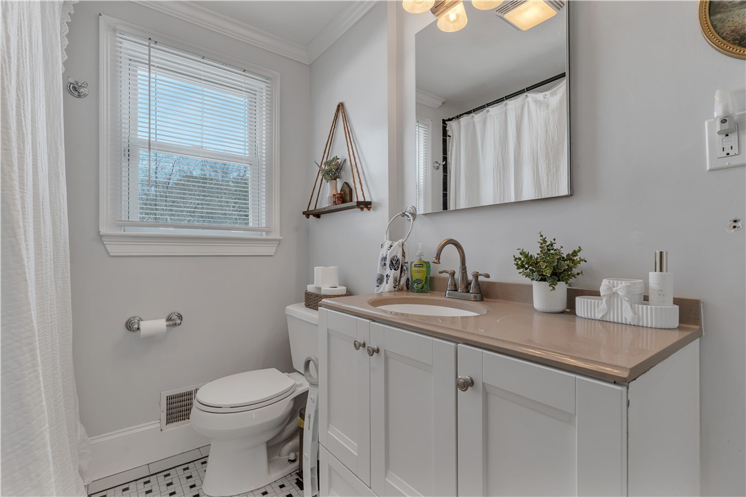 170 Heritage Road North Kingstown, RI 02852 - Photo 24 of 43