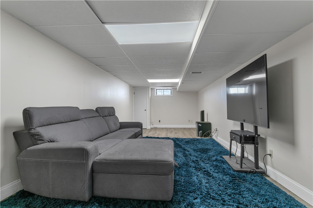 170 Heritage Road North Kingstown, RI 02852 - Photo 30 of 43