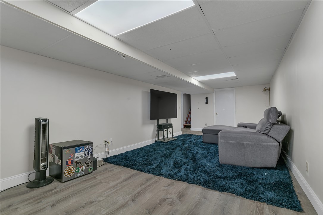 170 Heritage Road North Kingstown, RI 02852 - Photo 31 of 43