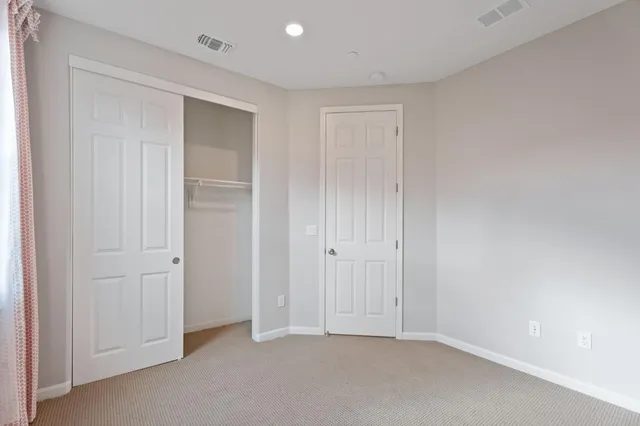 $599,990 | 3215 Lourdes Avenue, Clovis, CA 93619