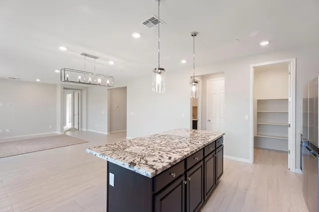 $599,990 | 3215 Lourdes Avenue, Clovis, CA 93619