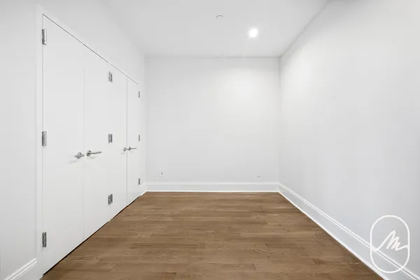 $5,500 | 15 Park Row, Unit 15D | Financial District