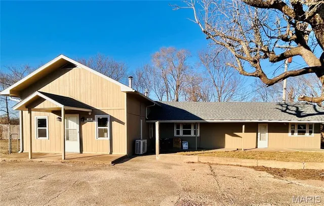 $165,000 | 555 Eisenhower Street, Rolla, MO 65401
