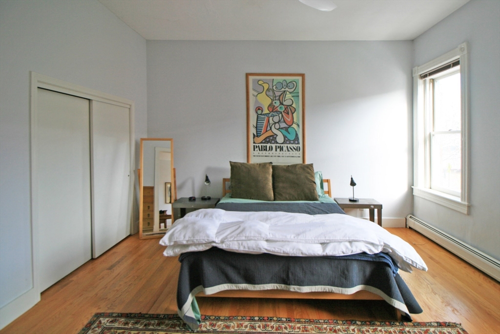 29 Pleasant Street, Unit 1 Northampton, MA 01060 - Photo 14 of 20