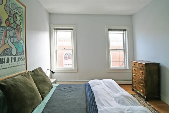 $449,000 | 29 Pleasant Street, Unit 1, Northampton, MA 01060