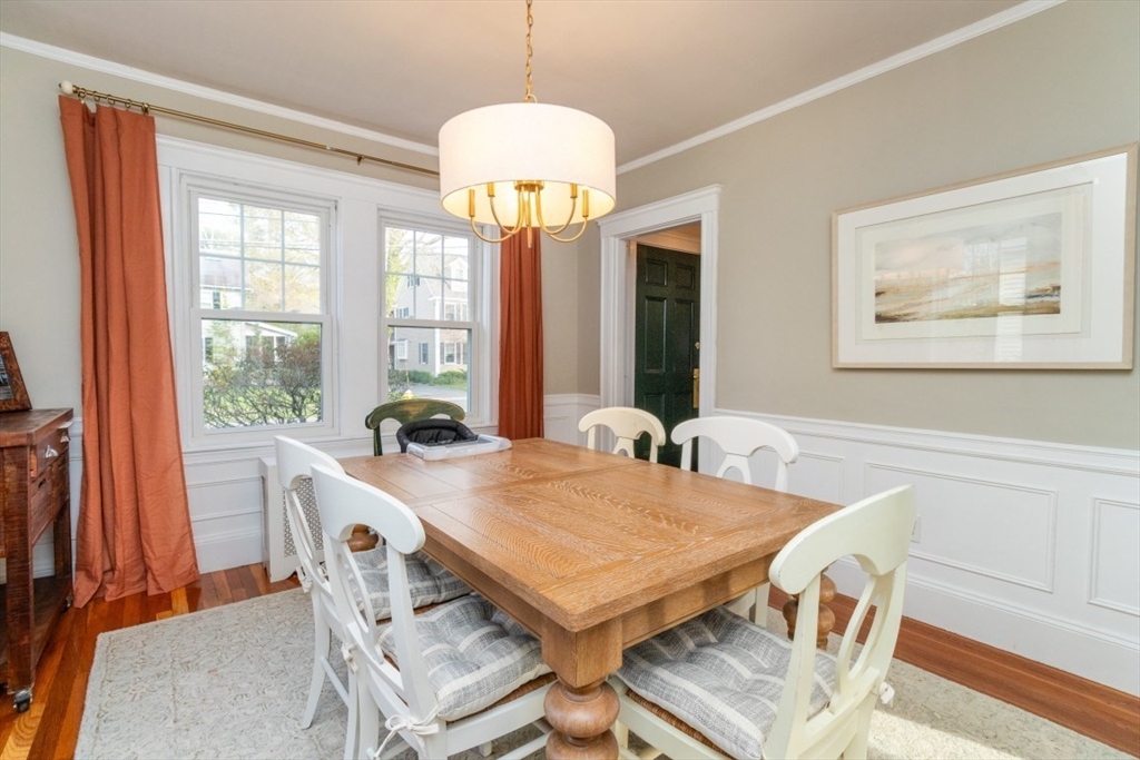 51 Stevens Road Needham, MA 02492 - Photo 7 of 34