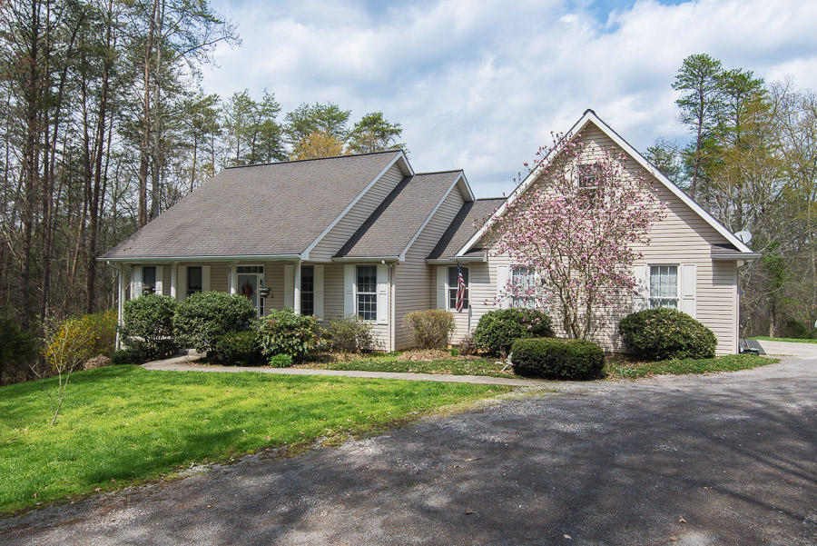 826 Big Ridge Park Road Maynardville, TN 37807 - Photo 1 of 21 826 Big Ridge Park Rd