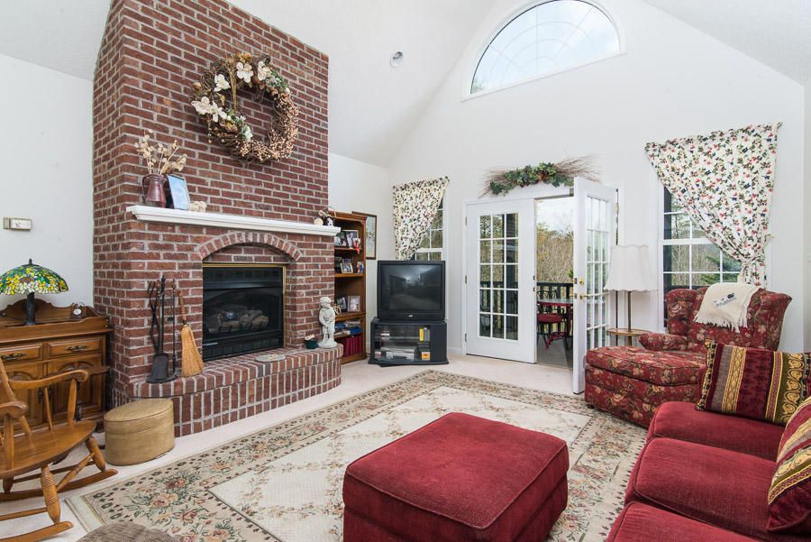 826 Big Ridge Park Road Maynardville, TN 37807 - Photo 5 of 21 Family Room