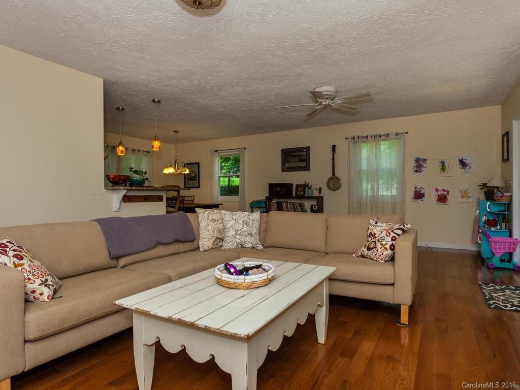 171 Quail Ridge Road Mills River, NC 28759 - Photo 5 of 24 Gallery Image 5