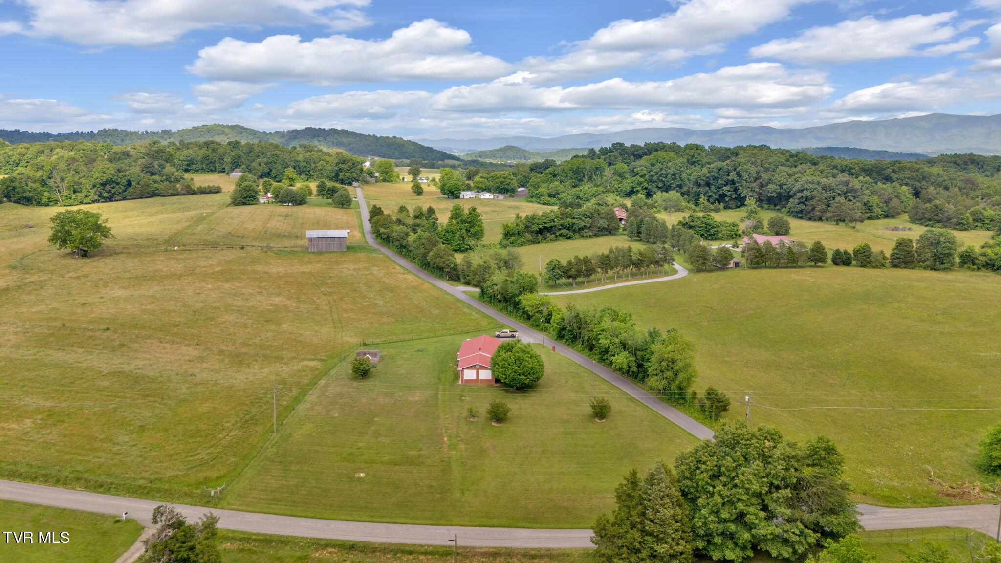 45 Milligan Road Afton, TN 37616 - Photo 31 of 36 5-web-or-mls-DJI_20240128072730_0129_D