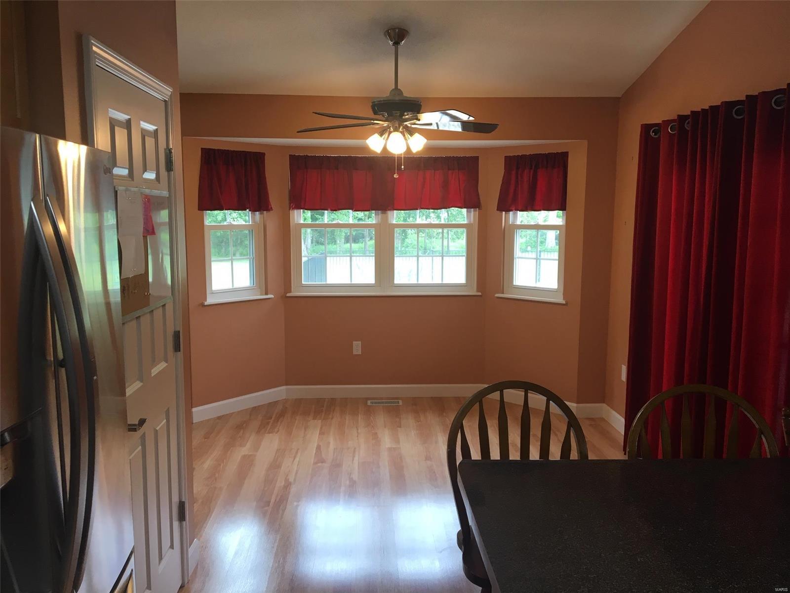 17610 Vfw Road Staunton, IL 62088 - Photo 5 of 17 Gallery Image 5