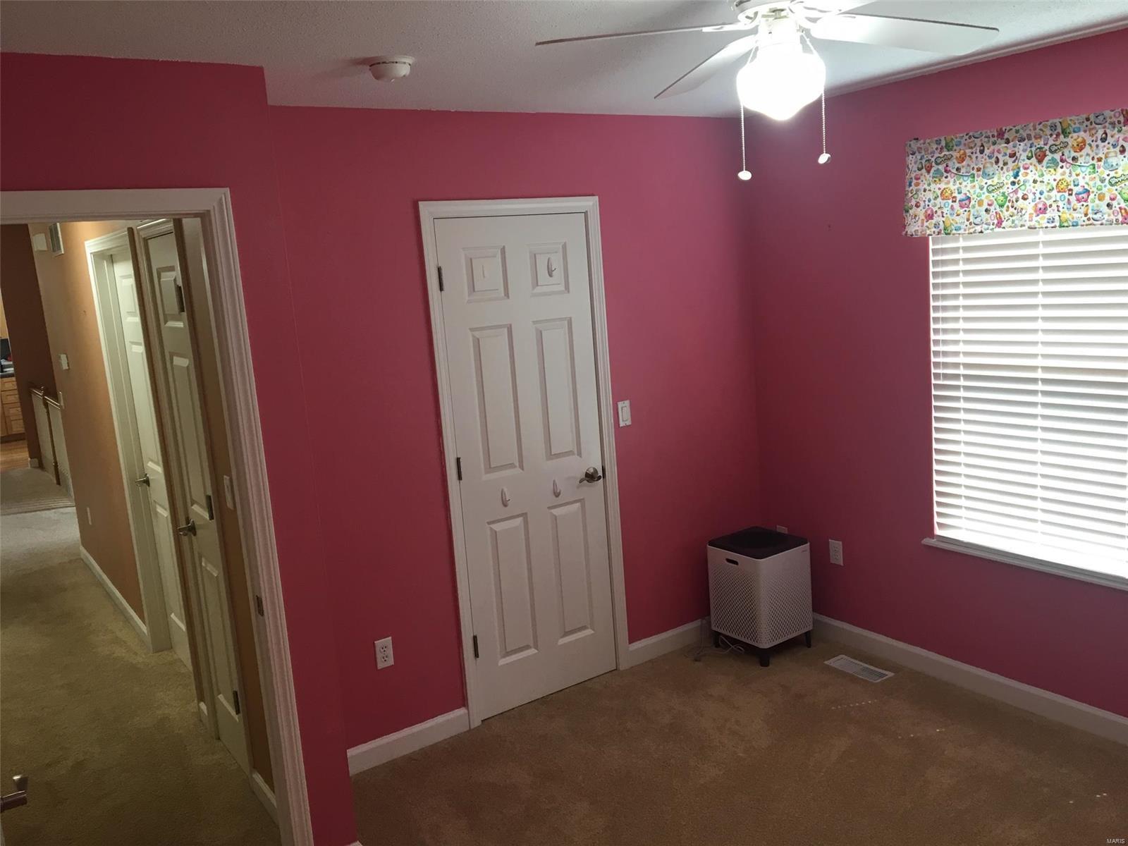 17610 Vfw Road Staunton, IL 62088 - Photo 9 of 17 Gallery Image 9