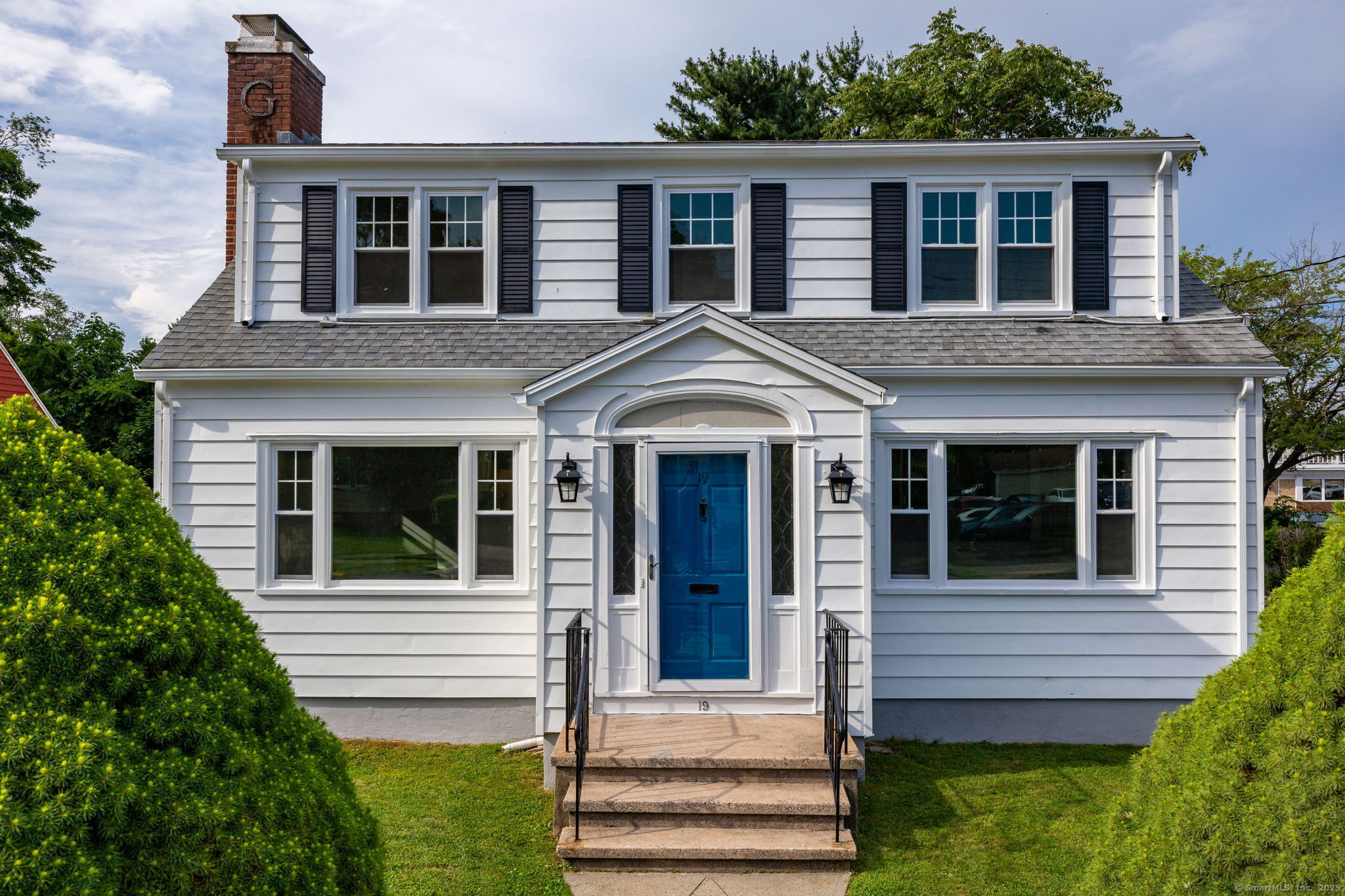 19 Robert Street Hamden, CT 06514 - Photo 1 of 1