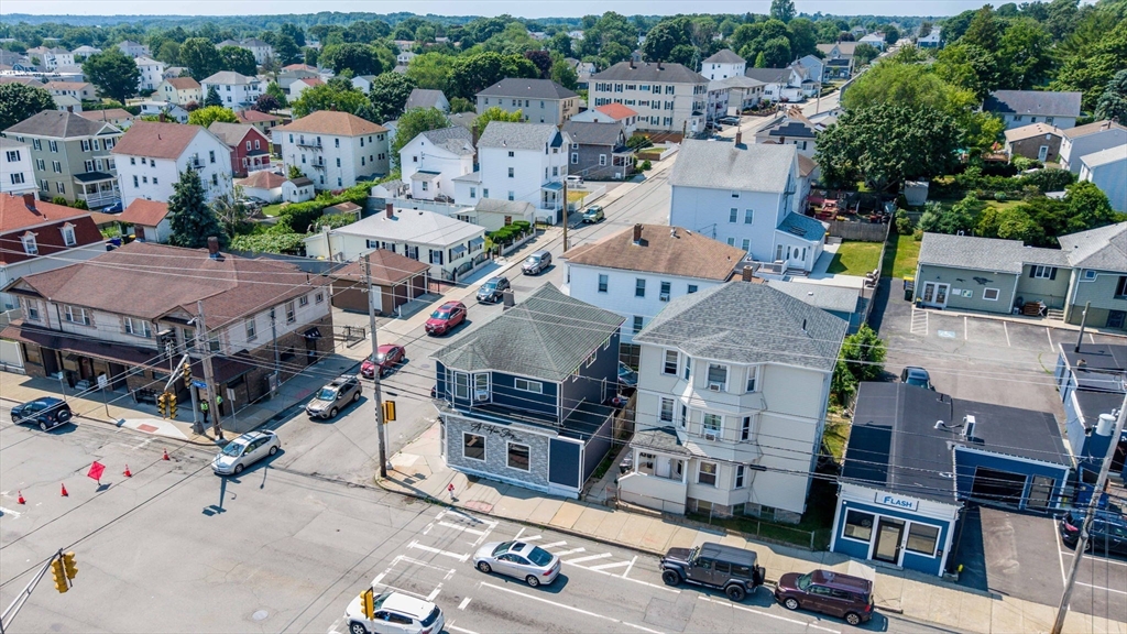 1413 Rodman Street Fall River, MA 02721 - Photo 4 of 36