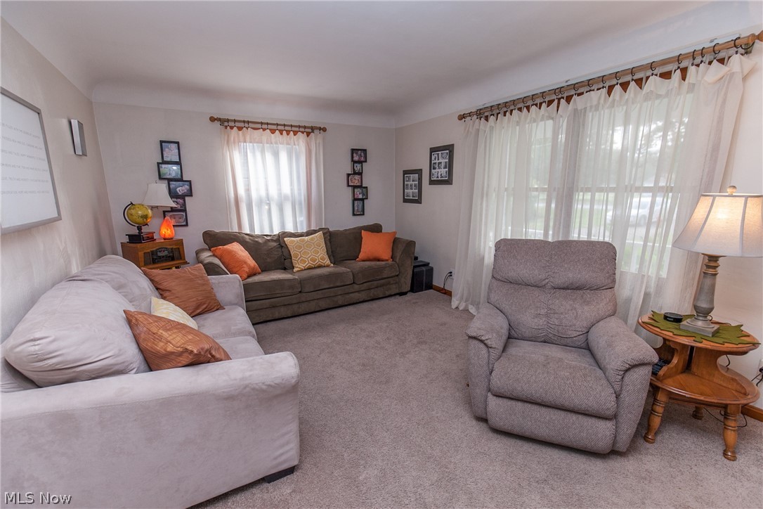 33796 Bainbridge Road North Ridgeville, OH 44039 - Photo 7 of 35 Living Rm.