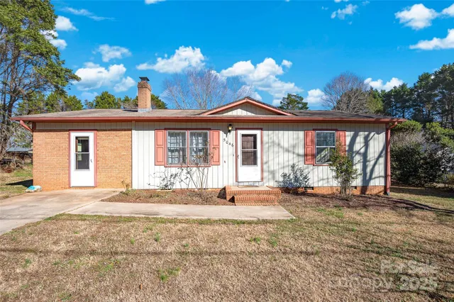 $160,000 | 5046 Oxford School Road, Claremont, NC 28610