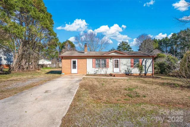 $160,000 | 5046 Oxford School Road, Claremont, NC 28610