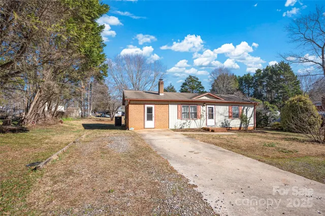 $160,000 | 5046 Oxford School Road, Claremont, NC 28610