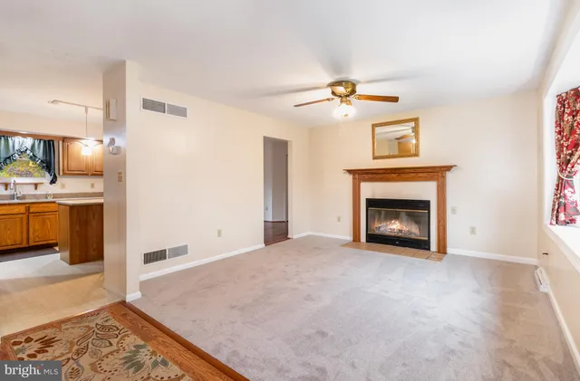 $494,900 | 6825 Glatfelters Station Road, Seven Valleys, PA 17360