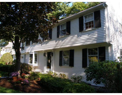 5 Bay State Road Wellesley, MA 02481 - Photo 2 of 19