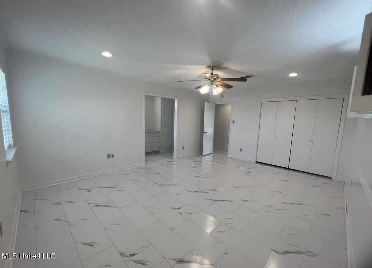 506 Oakbrook Circle McComb, MS 39648 - Photo 16 of 24 IMG_3737