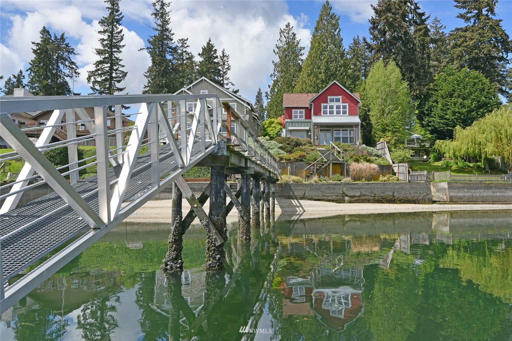 16158 Virginia Point Road Northeast Poulsbo, WA 98370 - Photo 33 of 38 Gallery Image 33