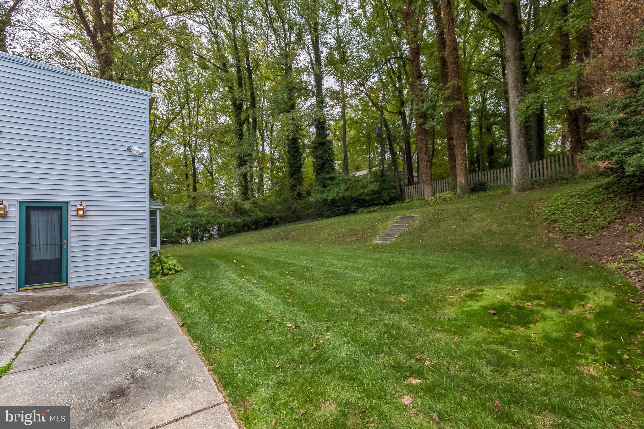 402 Range Road Baltimore, MD 21204 - Photo 40 of 43 Another view of the beautifully landscaped yard