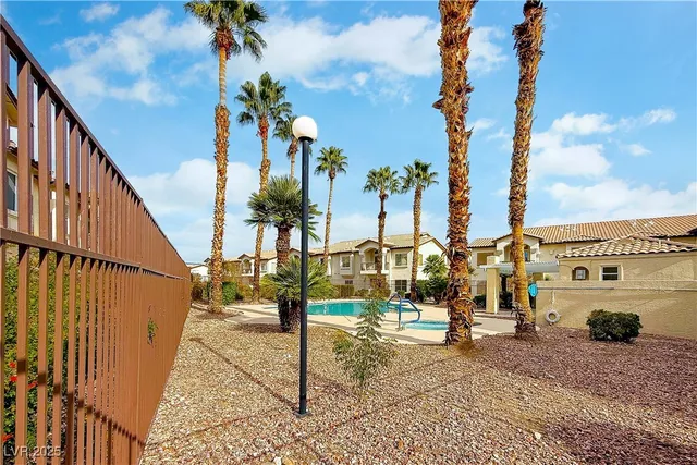 $295,000 | 4821 Black Bear Road, Unit 202, Las Vegas, NV 89149