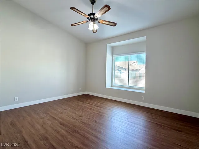 $295,000 | 4821 Black Bear Road, Unit 202, Las Vegas, NV 89149