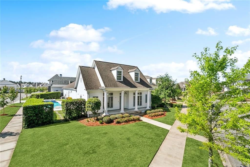 892 Chretien Point Avenue Covington, LA 70433 - Photo 1 of 21