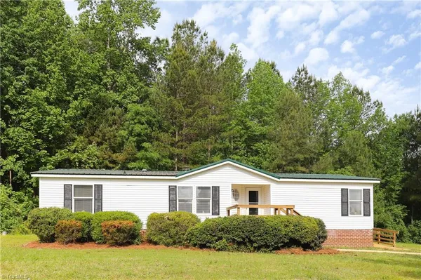 $184,900 | 1201 Red Sunset Place, Siler City, NC 27344