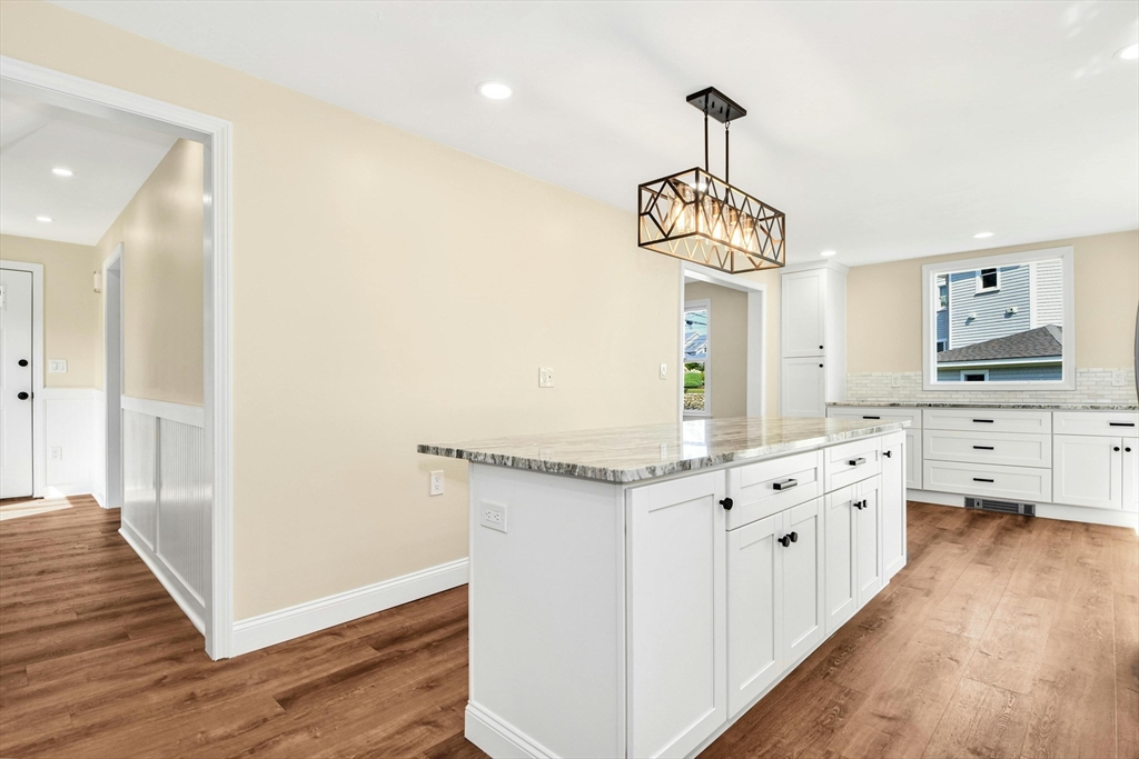 46 Duck Lane Hull, MA 02045 - Photo 12 of 42