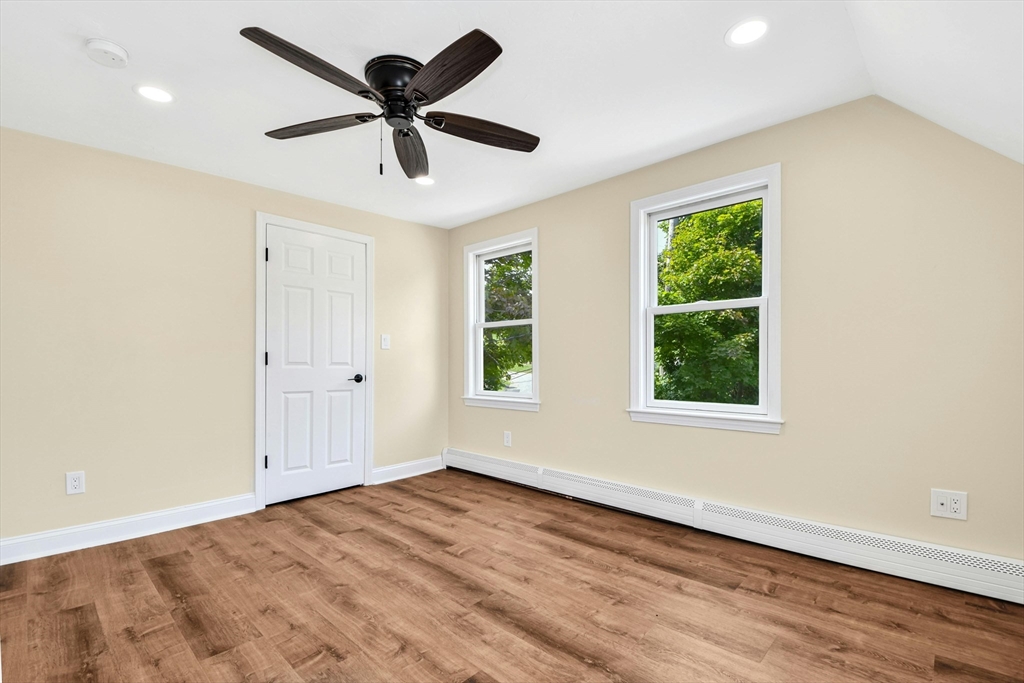 46 Duck Lane Hull, MA 02045 - Photo 17 of 42