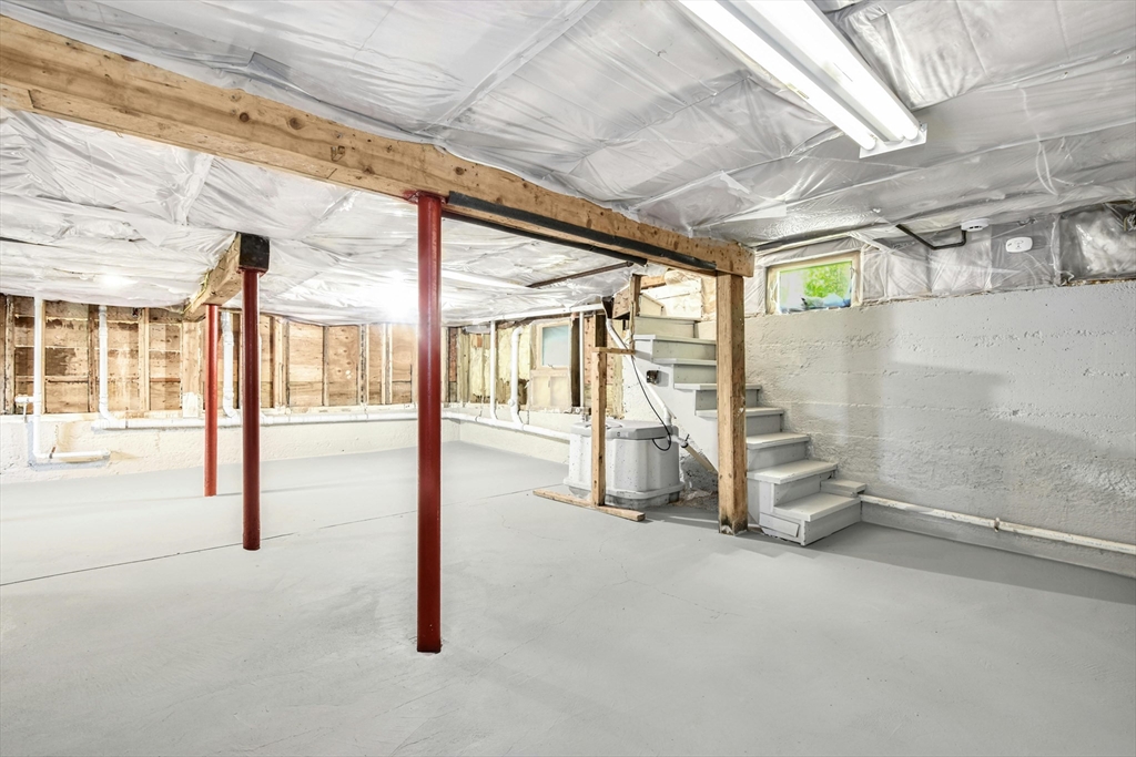 46 Duck Lane Hull, MA 02045 - Photo 24 of 42